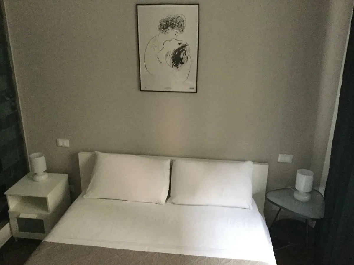 Maqueda Suiterooms Palermo